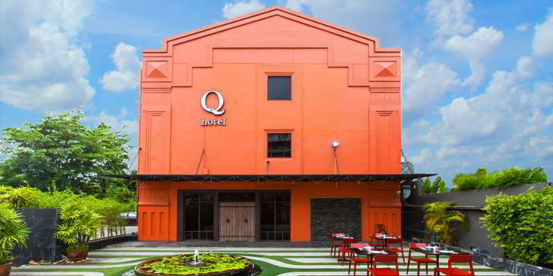 Q Hotel Bangkok Exteriör bild